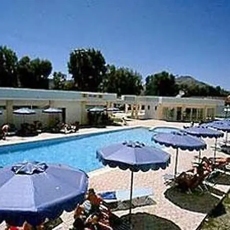 Memphis Hotel 3*